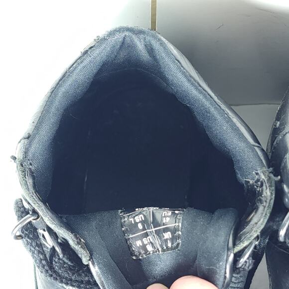 Dr Martens 10963 Vtg US M8 /L9 Black Leather Lace Up Ankle Combat Boots - Picture 10 of 16